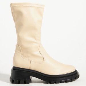 Schutz Kendy Lug Sole Boots NWT